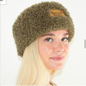 NWT Nordic beach head wrap